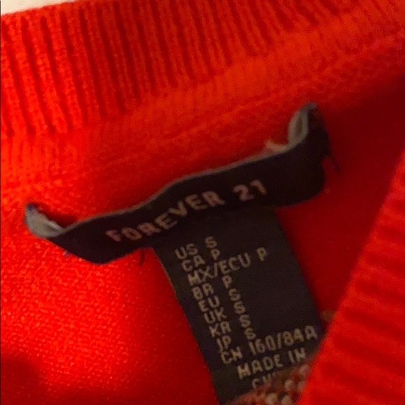 Perfect condition sweater - Picture 3 of 3